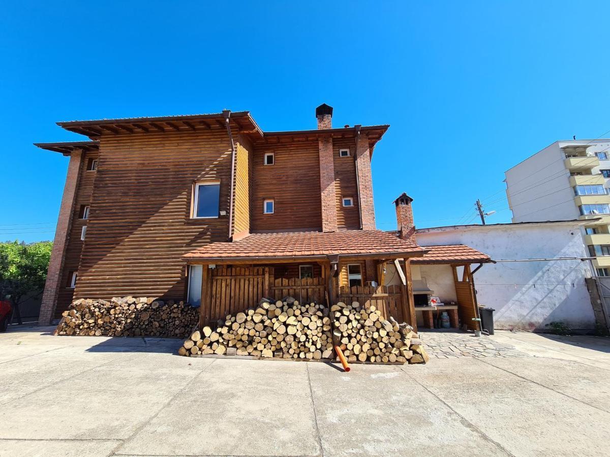 Villa Mura Razlog Exteriör bild