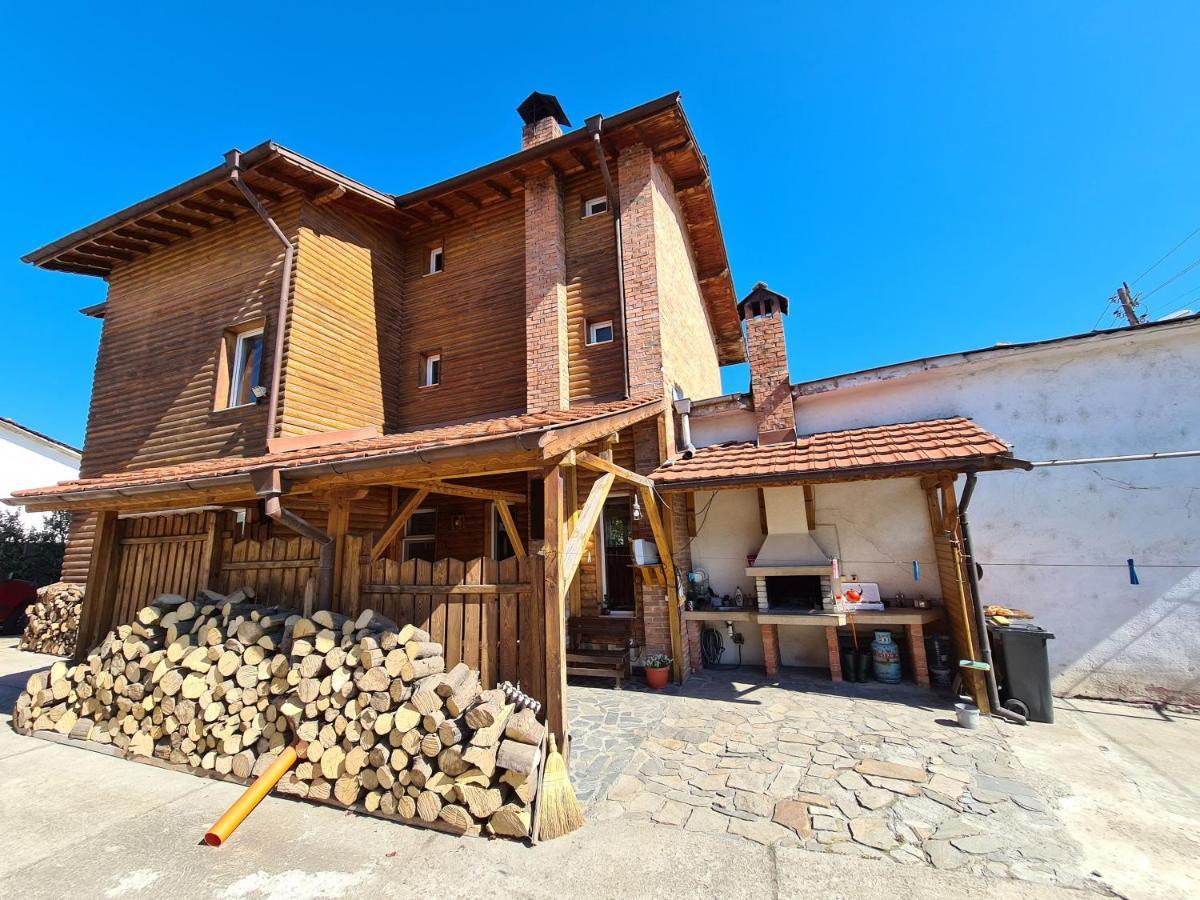 Villa Mura Razlog Exteriör bild