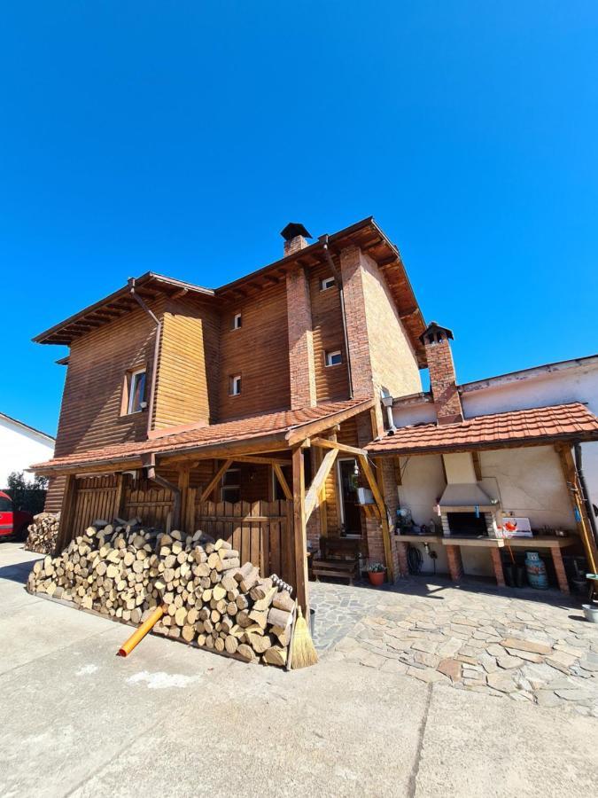 Villa Mura Razlog Exteriör bild