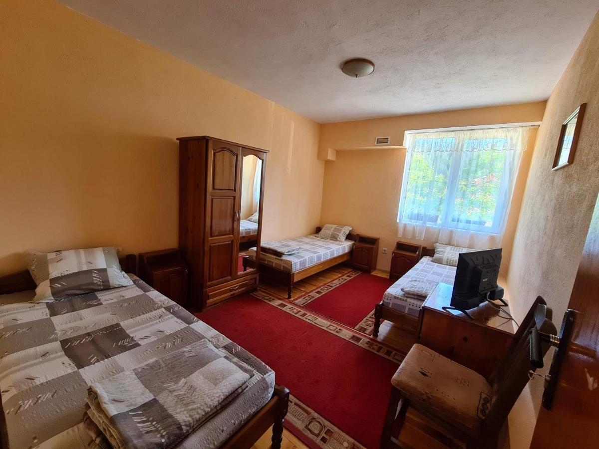 Villa Mura Razlog Exteriör bild